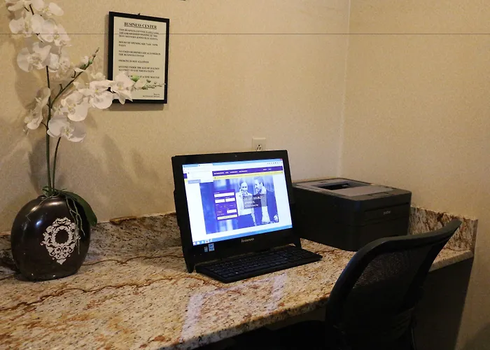 Best Western Knoxville Suites - Downtown